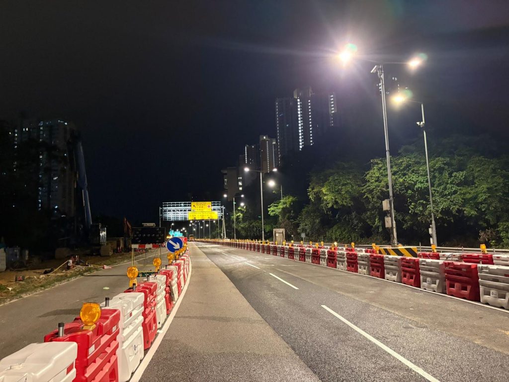 b6a56dfe-be4c-4782-9c6b-c29efdc24657